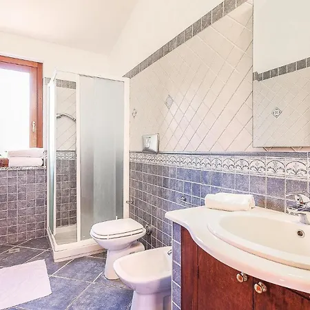 2 Bedroom Beautiful In Ca-